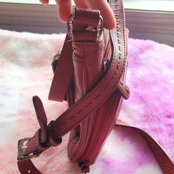 Rare Vintage Brighton red leather crossbody hand stitched handbag - Picture 9 of 10